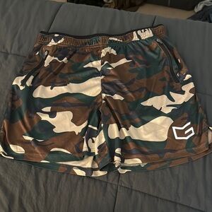 G Gradual Men's Athletic Camouflage Shorts- size Medium